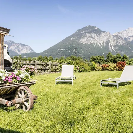 Hébergement de vacances In Strass With Mountain Views *