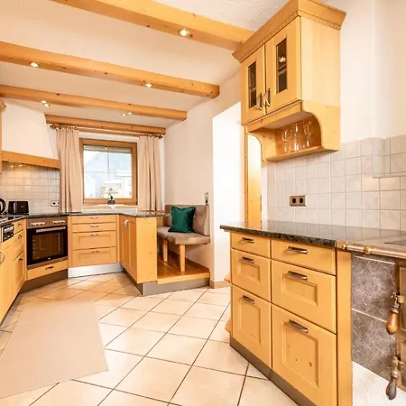 In Strass With Mountain Views Ferienhaus Strass im Zillertal