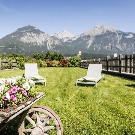 In Strass With Mountain Views Casa vacanze